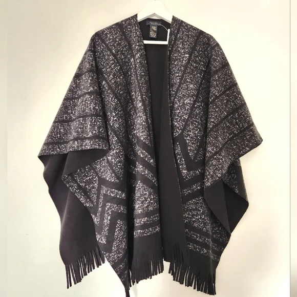 RACHEL Rachel Roy Jackets Coats Rachel Roy Poncho Black And